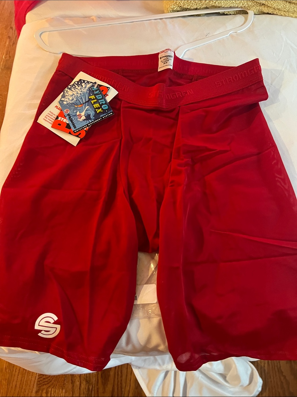 Stromgen Men's Athletic Compression Shorts - Red